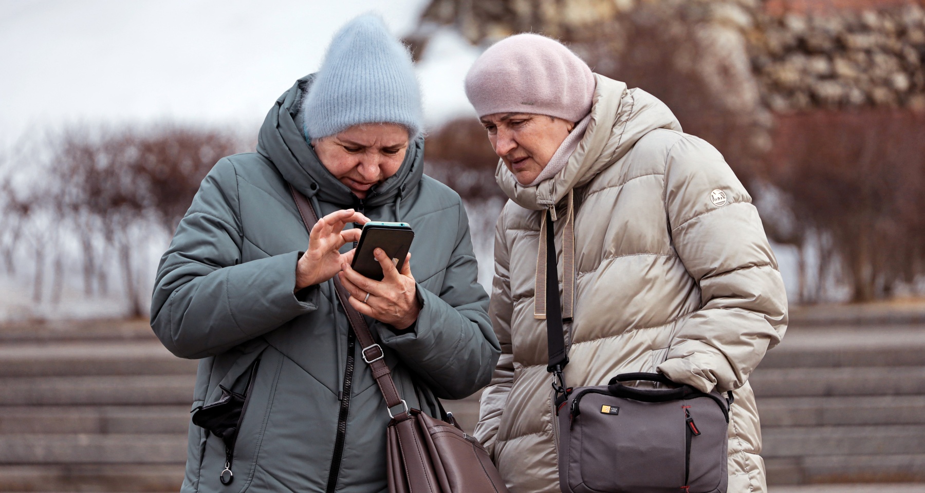 Россияне снова несут деньги в банки, миру пророчат «пенсионный кризис».  Обзор Банки.ру 27.03.2024 | Банки.ру