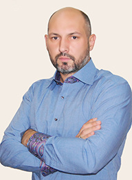 Максим Логвинов