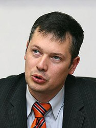 Олег Лагуткин: «В условиях проблем с ликвидностью банки стали внимательнее отбирать заемщиков»