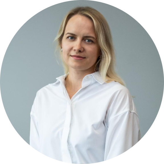 Евгения Тихонова