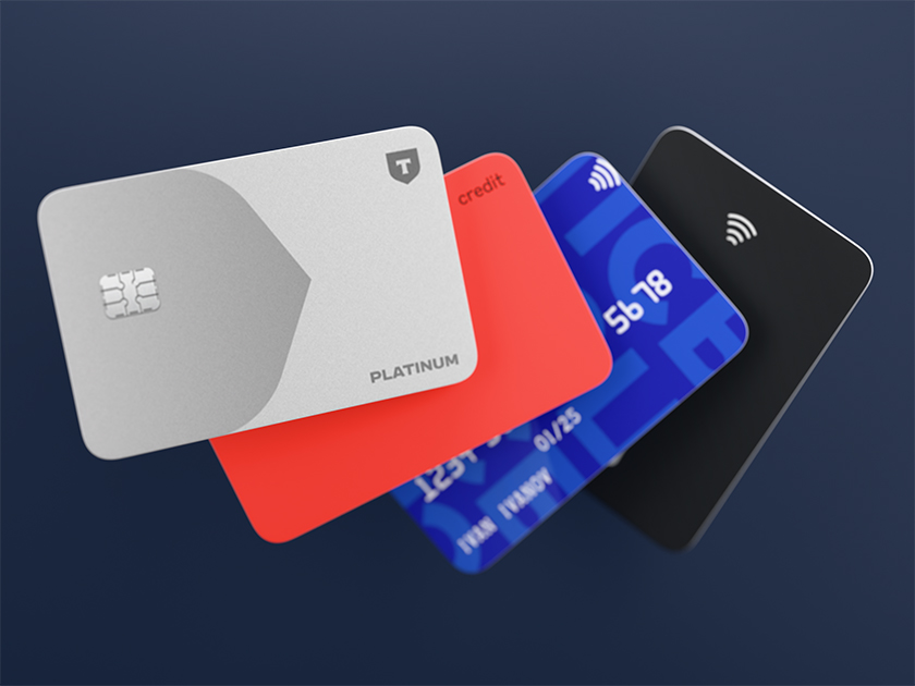 Четыре кредитные карты с грейсом до 180 дней и кэшбэком на подарки и другие новогодние покупки