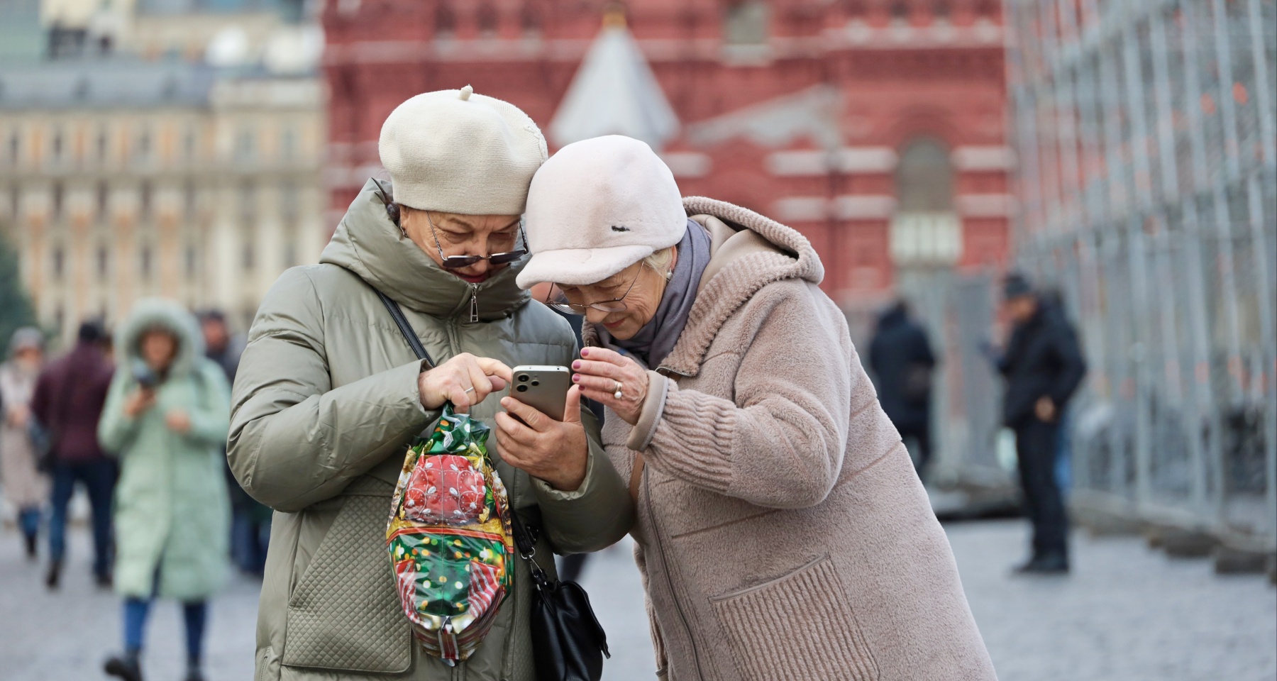 В Госдуме назвали фейком данные о переводе пенсий в цифровые рубли