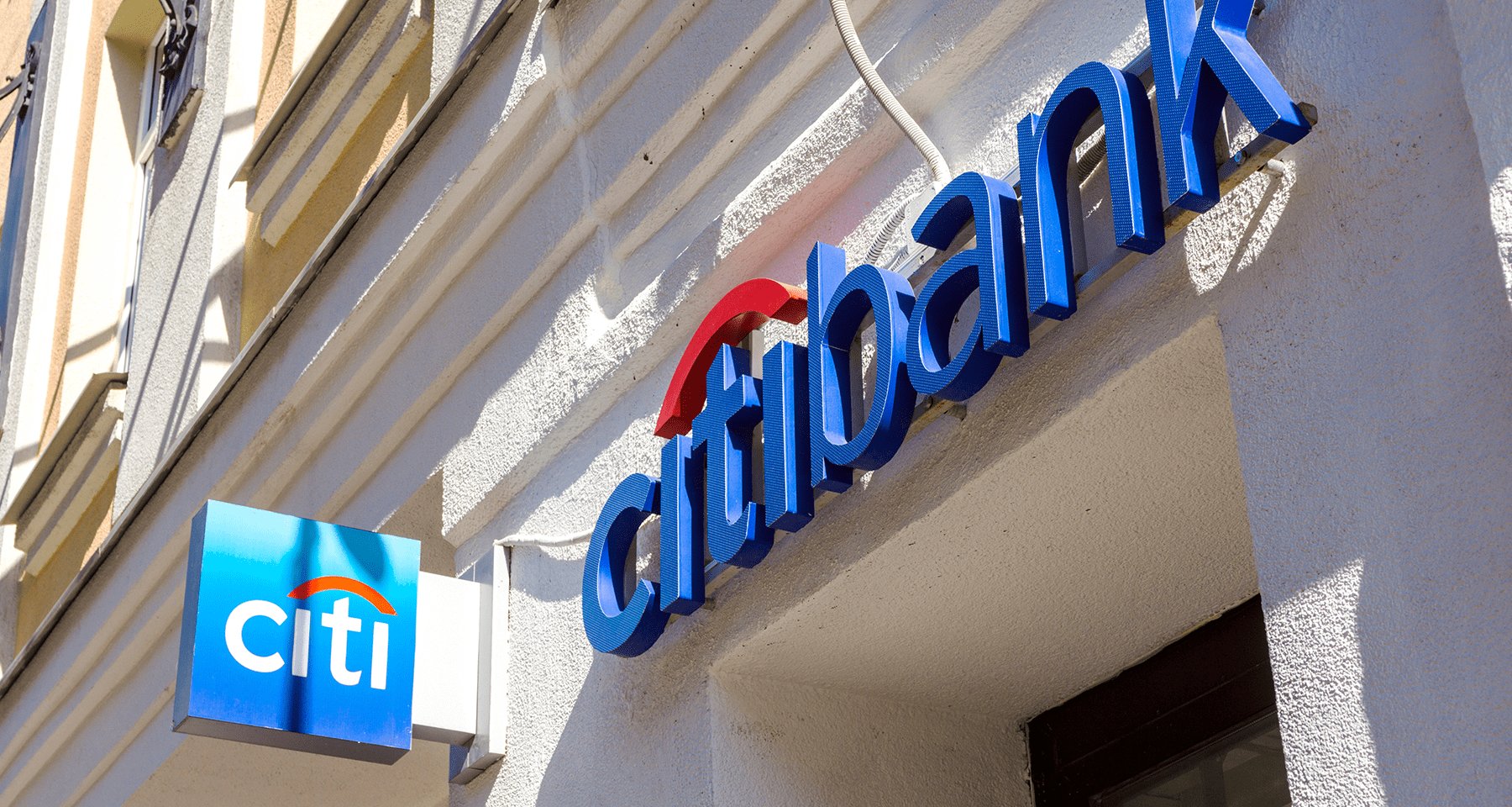 Citigroup и Raiffeisen возобновили наем в РФ — Reuters. «Райффайзен»: это «ложное впечатление»