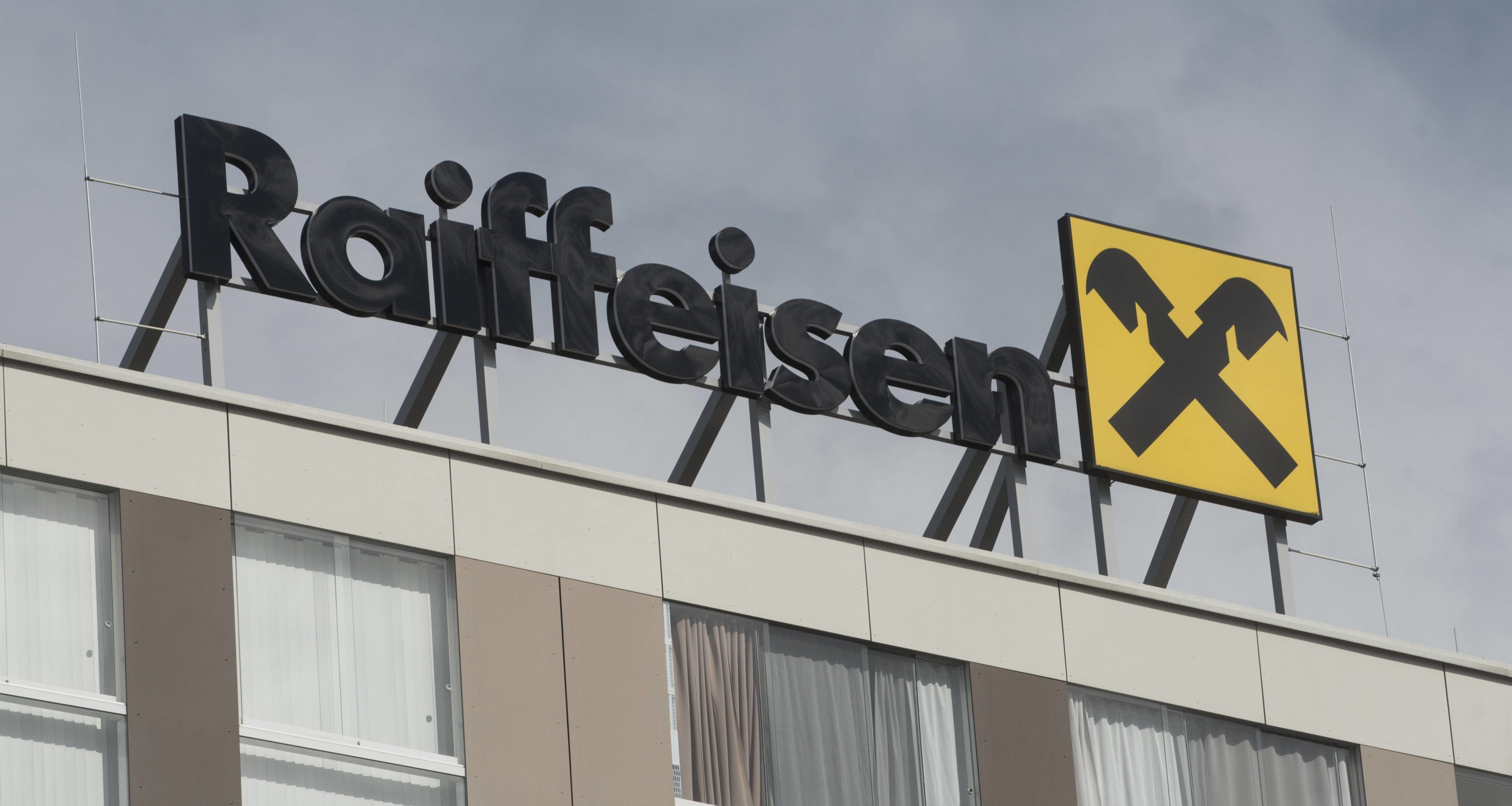 Чехия ведет расследование против Raiffeisen Bank из-за его работы в России