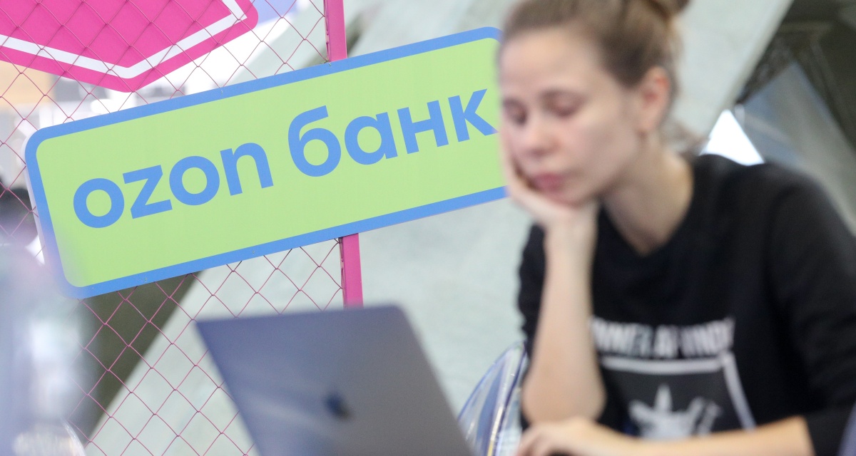 Это мошенники! Ozon банк предупредил о фальшивых приложениях в Google Play