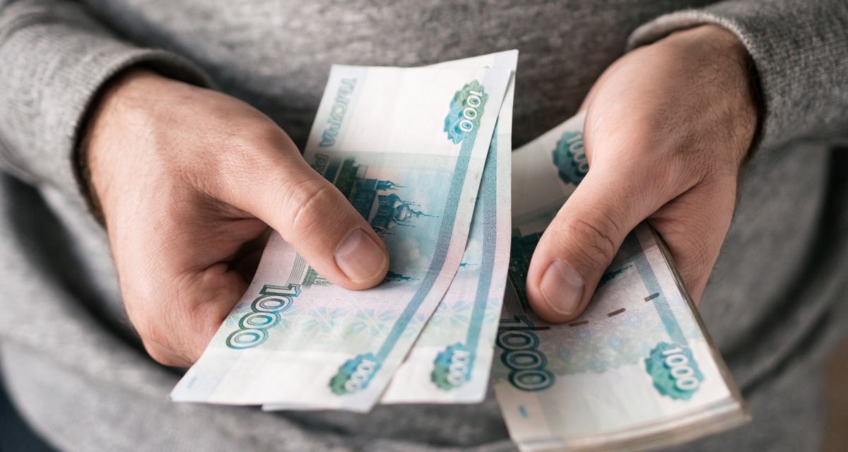 Клиенты «Озона» теперь могут оплачивать заказы наличными