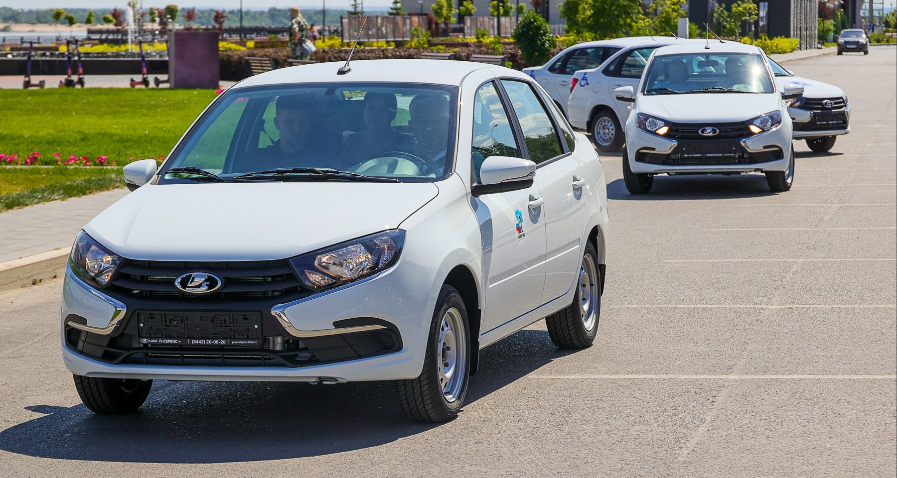 К работе в такси допустят только российские автомобили