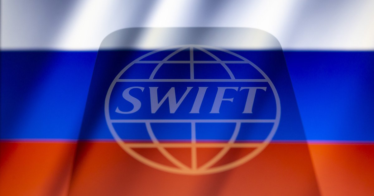 ЕС окончательно утвердил шестой пакет санкций: от SWIFT отключают четыре банка