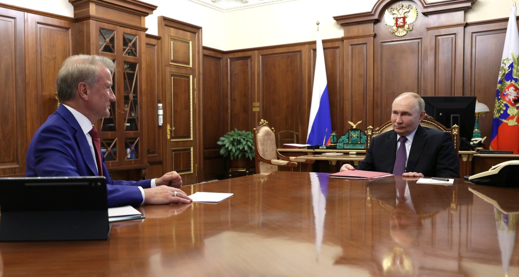 Греф пожаловался Путину на проблемы с ипотекой