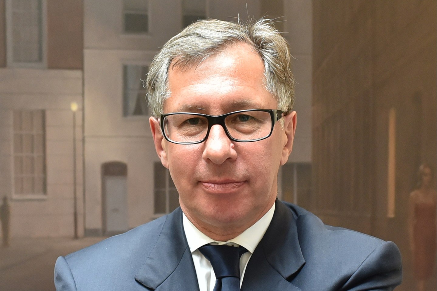 Петр Авен