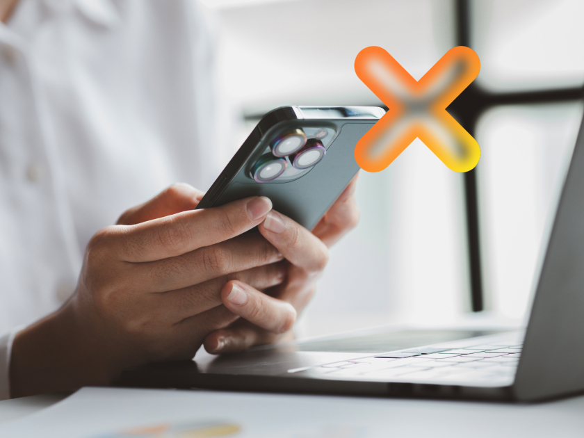 Почему банк может заблокировать денежный перевод между своими картами и счетами