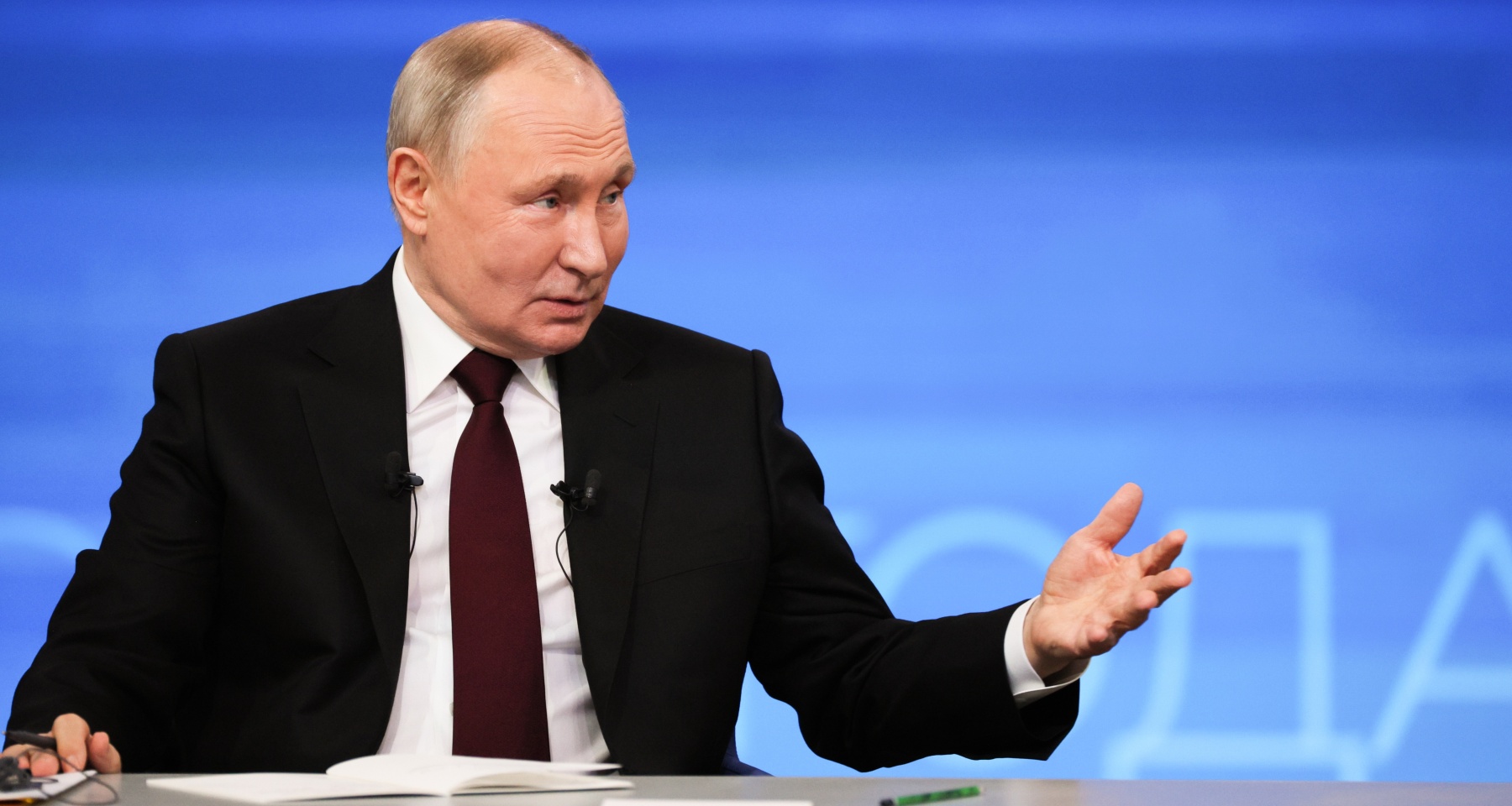 Путин утвердил введение цифрового рубля