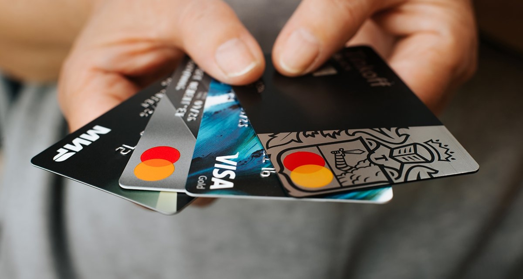 Альтернатива кредитам. Аналитик объяснила рост востребованности кредитных карт 