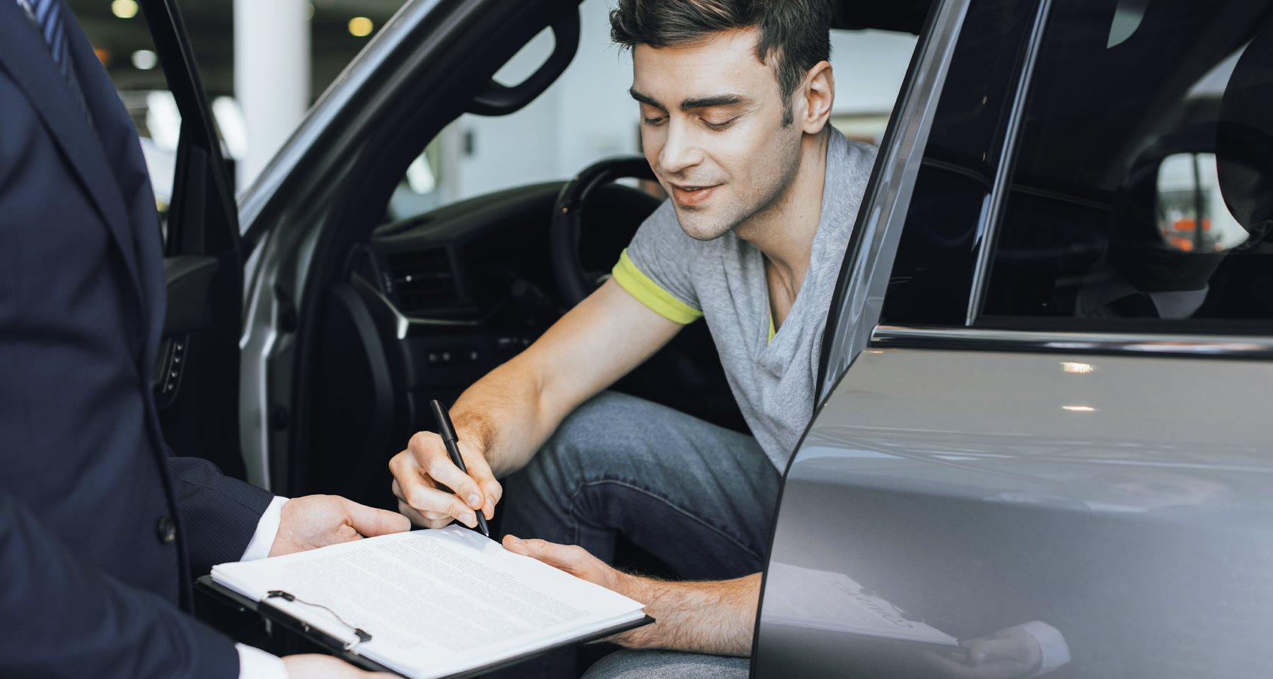 автокредит. менеджер автосалона. автокредит. кредитование в автосалоне. какие машины можно взять в кредит.