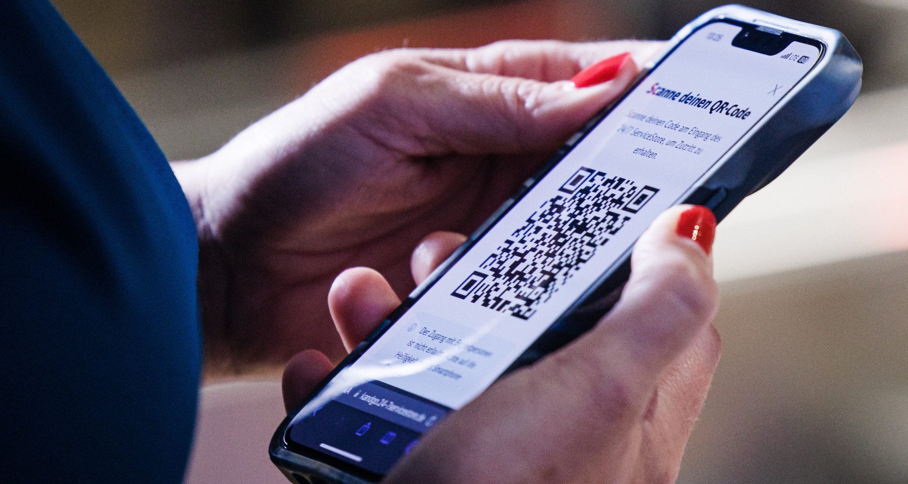 ВТБ предоставил самозанятым возможность принимать оплату по QR-коду