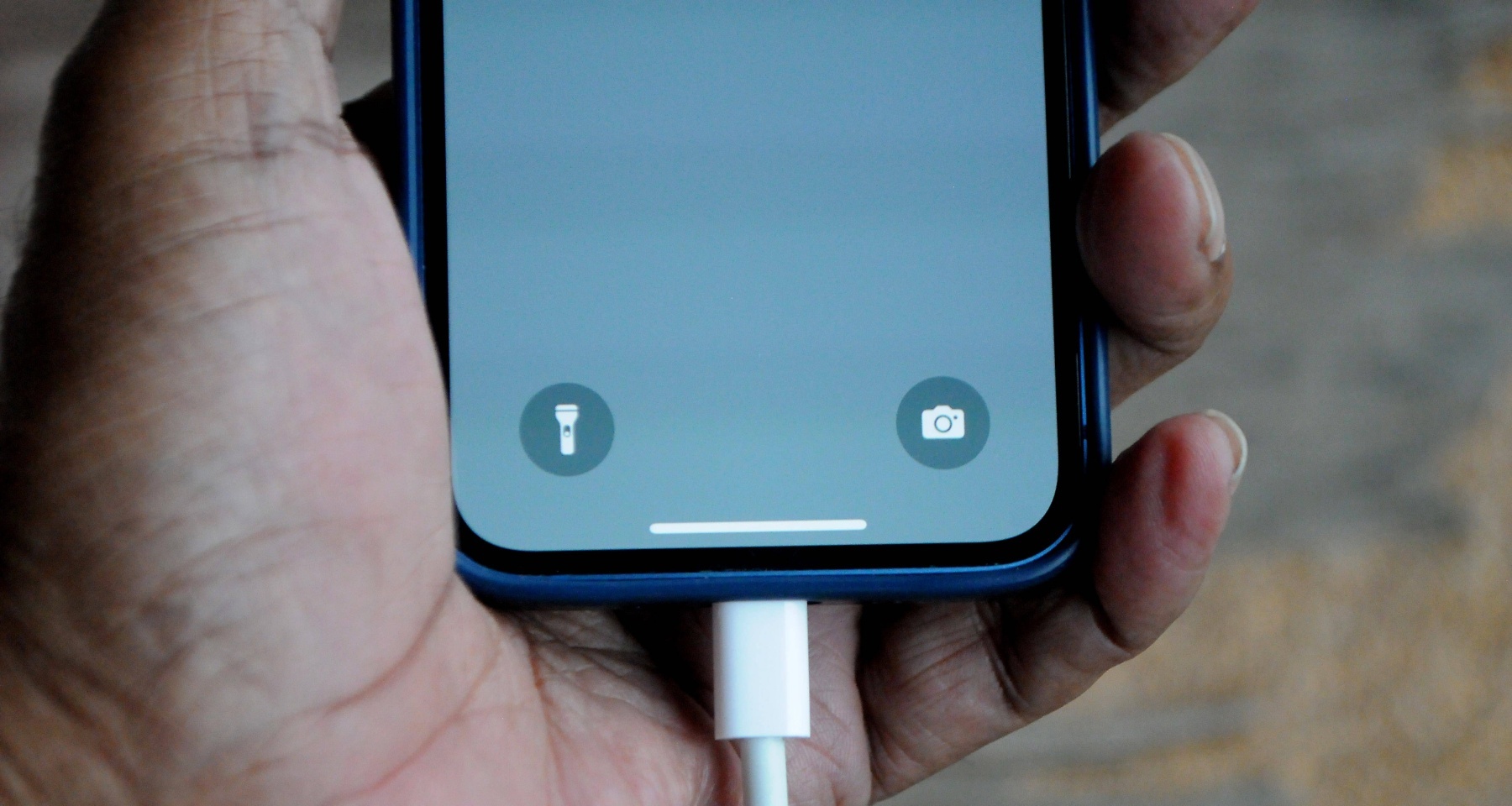 Айфоны продают под расписку, компании не могут дозвониться до россиян. Новое о технологиях за неделю Айфоны продают под расписку, компании не могут дозвониться до россиян. Новое о технологиях за неделю