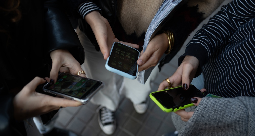 Удаленные из AppStore российские приложения могут вернуться на iPhone уже осенью
